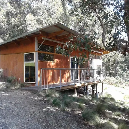 Base Camp Tasmania Hotel New Norfolk Exterior photo