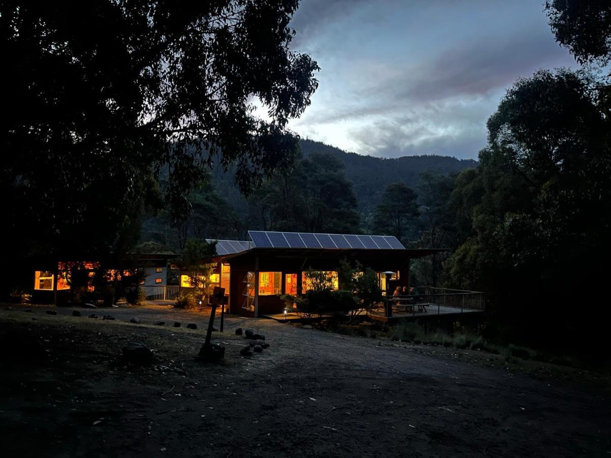Base Camp Tasmania Campsite 3*