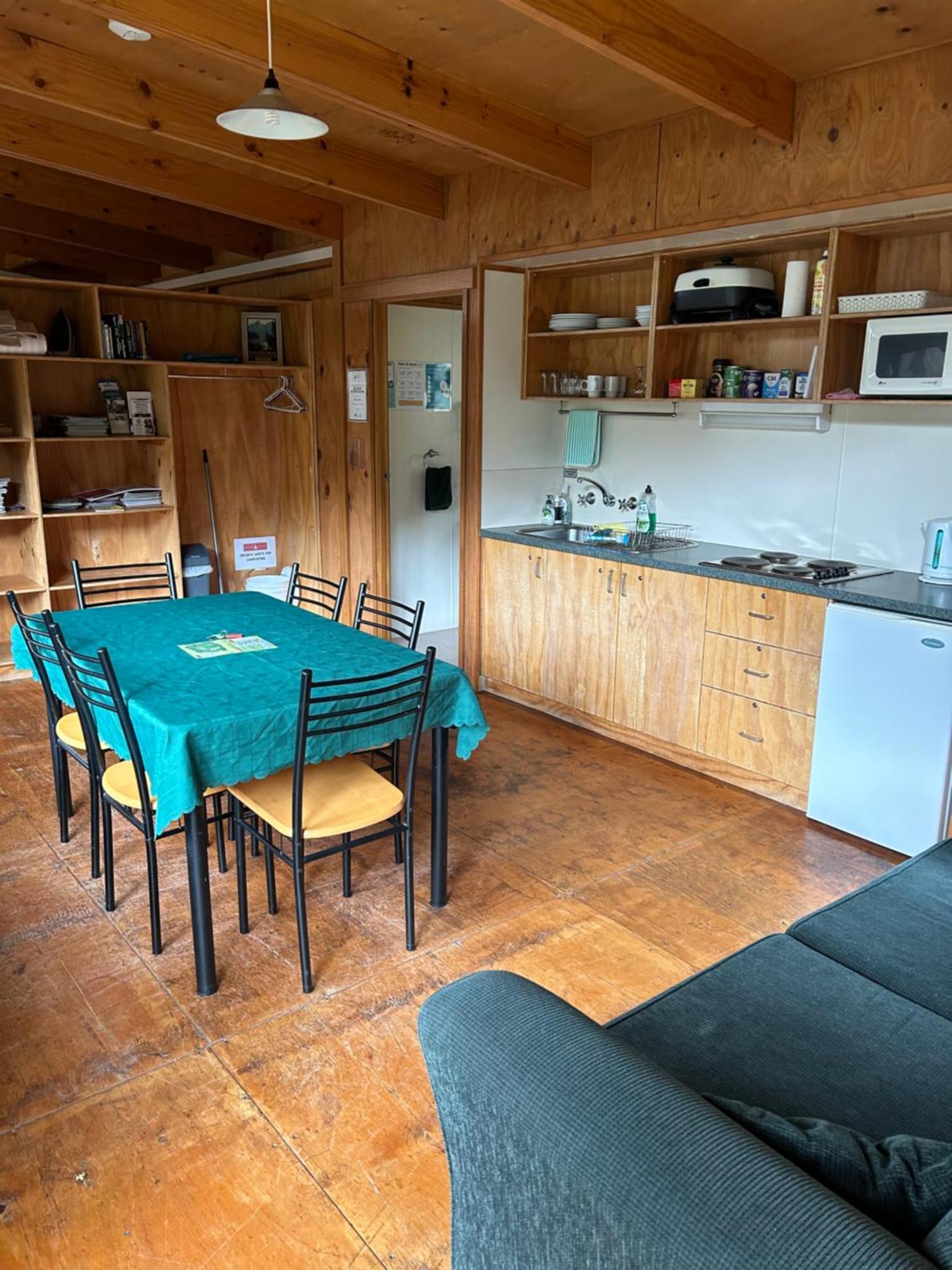 Base Camp Tasmania 3*